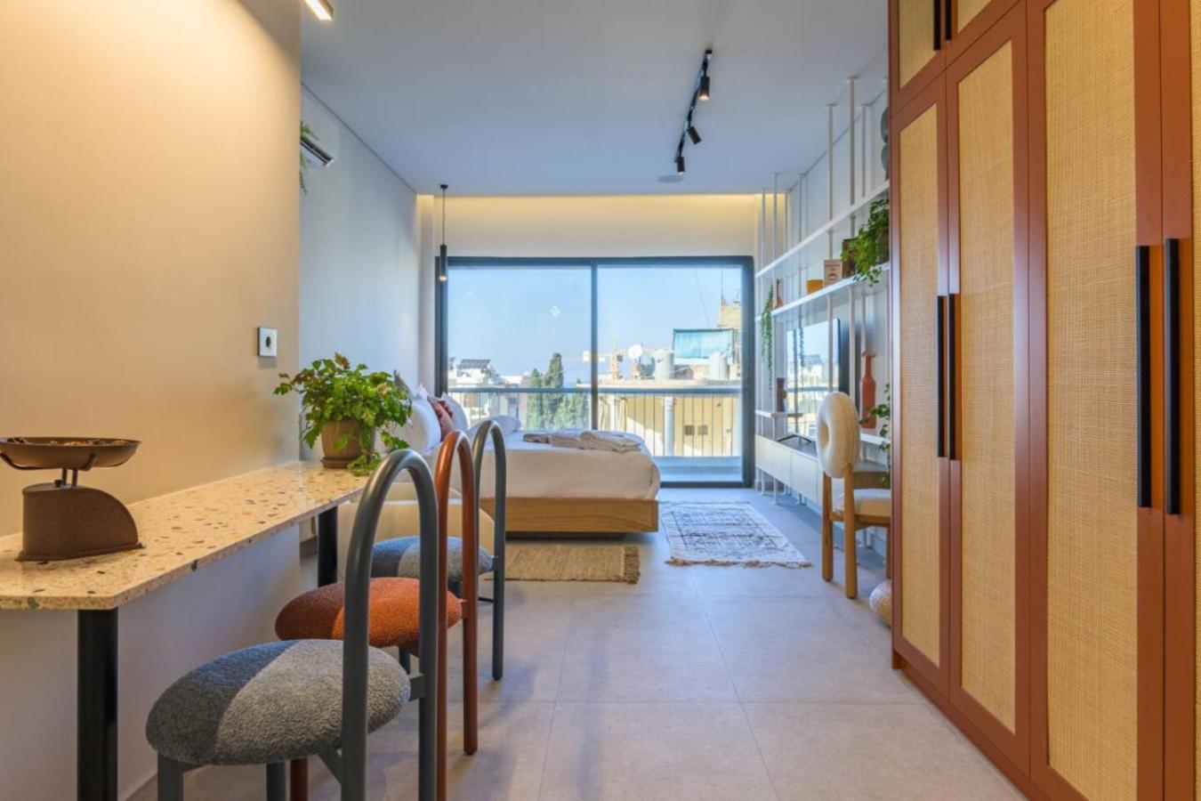 Boho Wanderwood In Mar Mikhael Apartment Beirut